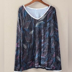 Women’s top size 3XLarge